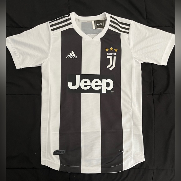 Ronaldo #7 Juventus Home 2018 retro Jersey Player Version slim fit Small Fit - Picture 2 of 5